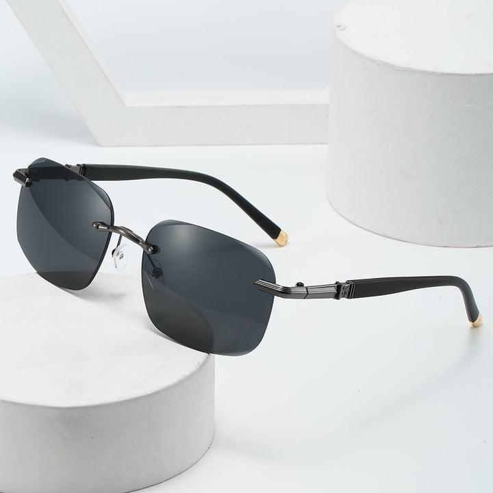 Men's Fashion Sunglasses | Lightweight Frame and Tinted Lenses | Modern Sun Protection