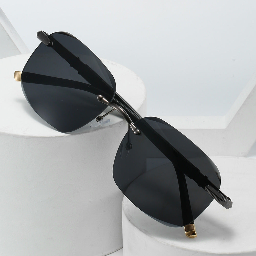 Men's Fashion Sunglasses | Lightweight Frame and Tinted Lenses | Modern Sun Protection