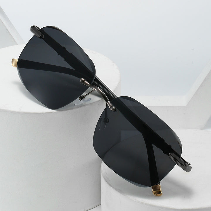 Men's Fashion Sunglasses | Lightweight Frame and Tinted Lenses | Modern Sun Protection