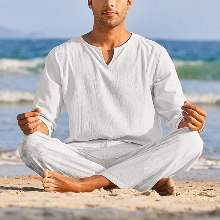 Herren Freizeit-Set | Langarmshirt mit V-Ausschnitt und Hose mit Kordelzug | Entspannter Freizeitstil