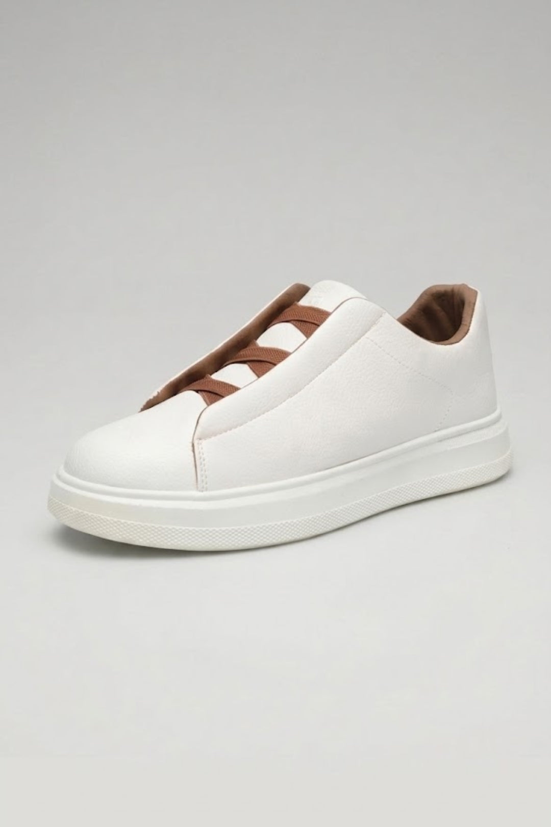 Men's Sneakers White – Lightweight Low-Top Shoes with Contrast Heel