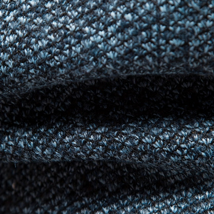 Stylish Zip Sweater – Soft & Versatile
