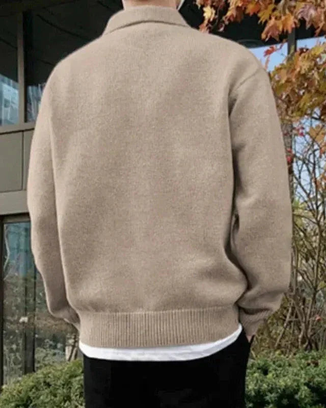 Alpine Woll-Polopullover – Eleganz & Luxus vereint